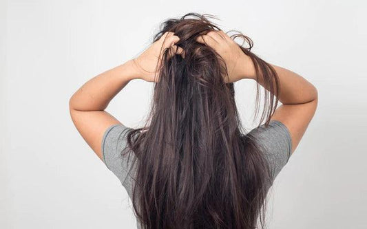 How to treat itchy scalp and hair loss? - Blushu Cosmetics